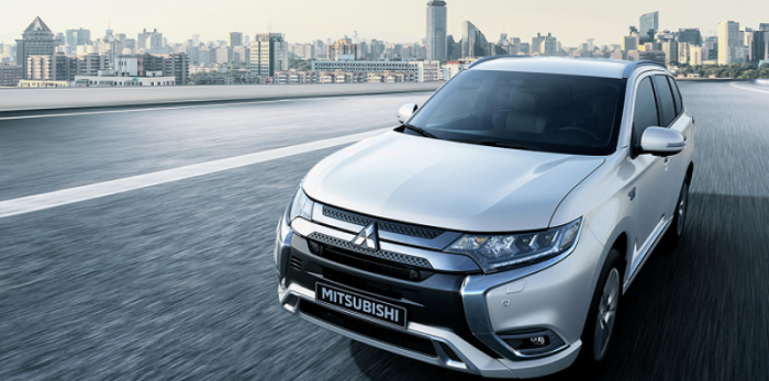  Екологічний Mitsubishi Outlander PHEV знайшов свого власника