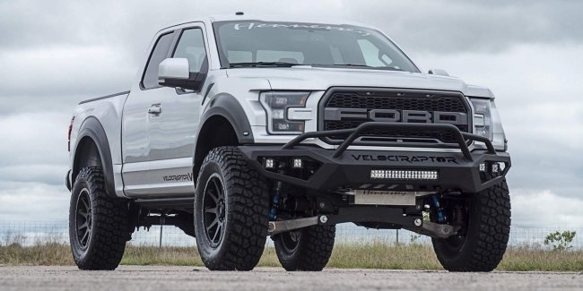  Экстремальному пикапу Ford F-150 Raptor вернули двигатель V8