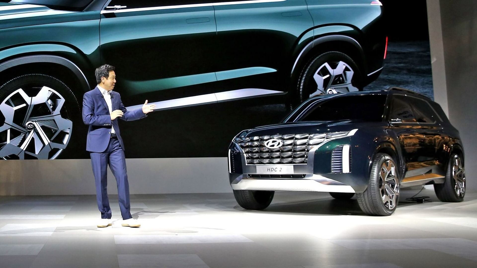 ?????????µ????-???°?? Hyundai HDC-2 Grandmaster ???°???µ???????» ?? ?????????? ???????????????µ???µ
