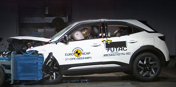  Кросовер Opel Mokka: краш-тести Euro NCAP