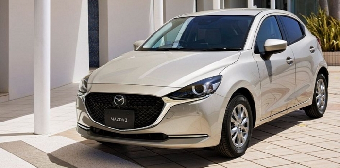  Mazda 2 оновилася, але не скрізь