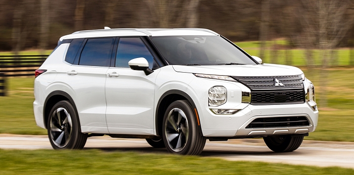  MITSUBISHI MOTORS CORPORATION ПРЕЗЕНТУВАЛИ НОВИЙ OUTLANDER!