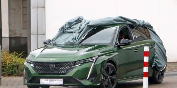 Новий Peugeot впіймали на фото без камуфляжу і він демонструє відмінний вигляд!