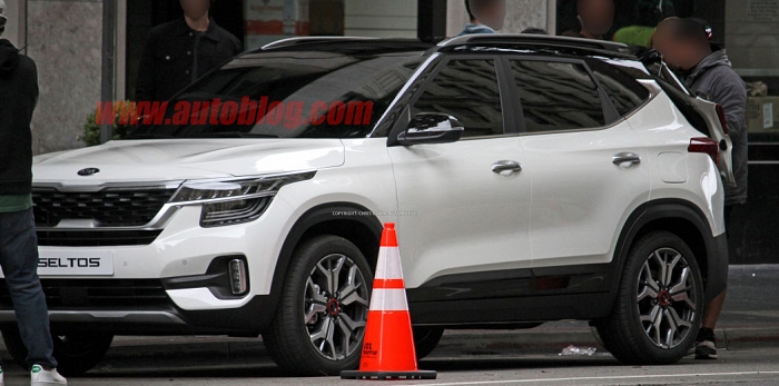  Новый кроссовер Kia рассекречен фотошпионами