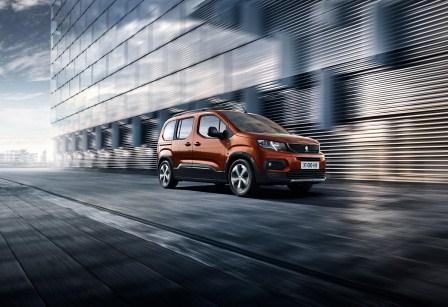  Новый PEUGEOT Rifter – полный вперед!