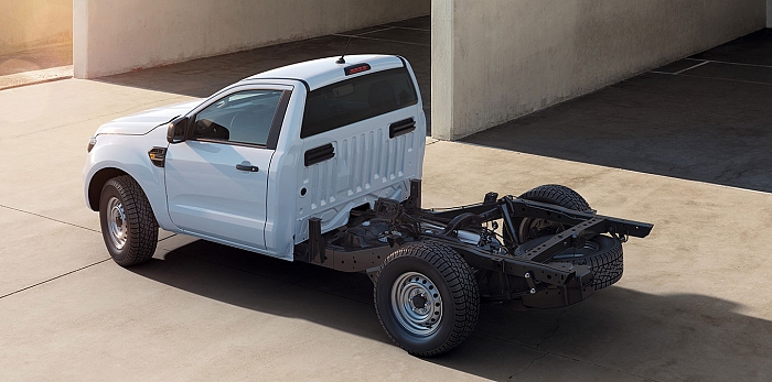  Пикап Ford Ranger стал более универсальным благодаря модели шасси с кабиной под переоборудование