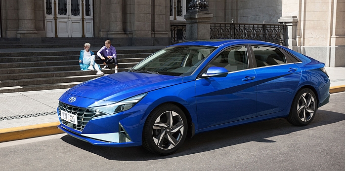  Раскрыты украинские комплектации и цены седана Hyundai Elantra нового поколения