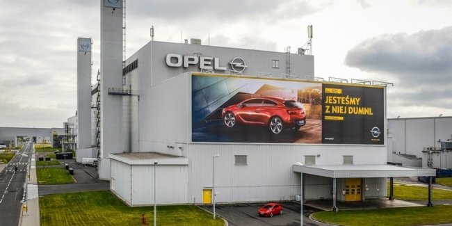  Stellantis розглядає можливість розділення Opel