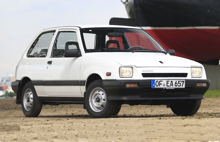 Хэтчбек Suzuki Swift первого поколения (1983-1988)