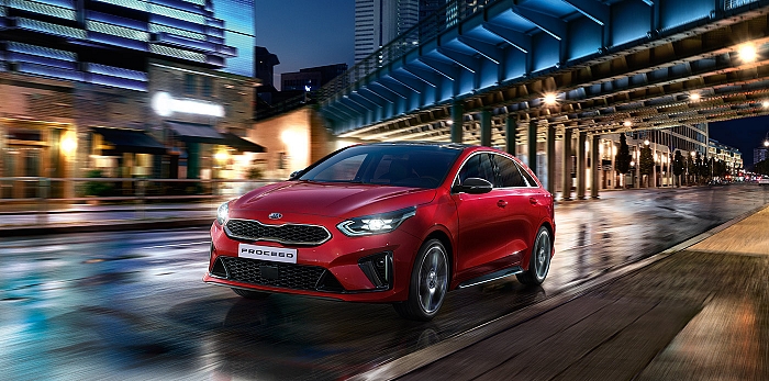  В Париже состоялась мировая премьера абсолютно нового Kia ProCeed