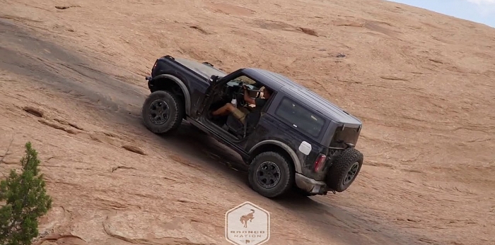  Видео: Ford Bronco покоряет пустыню Моаб
