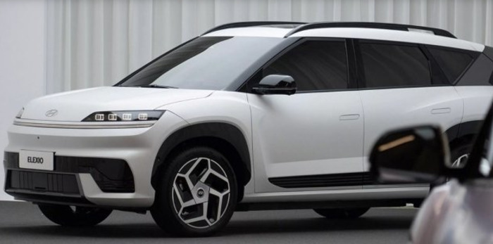  Hyundai показав салон нового кросовера Elexio