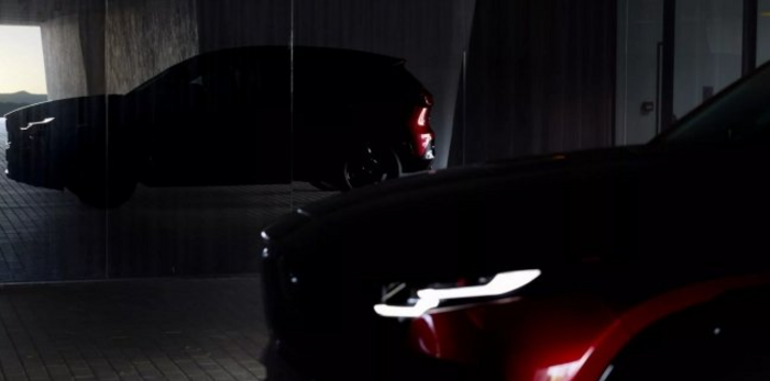  Mazda назвала дату дебюту оновленого кросовера CX-5